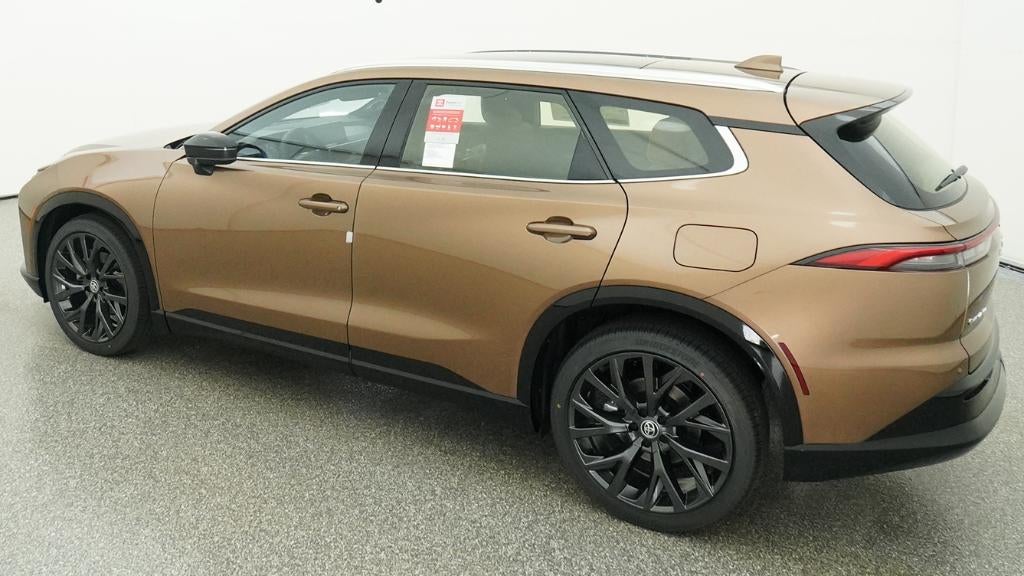 2026 Toyota Toyota Crown Signia Limited