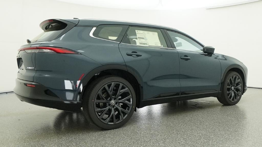 2026 Toyota Toyota Crown Signia Limited