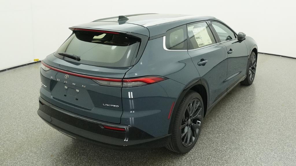 2026 Toyota Toyota Crown Signia Limited