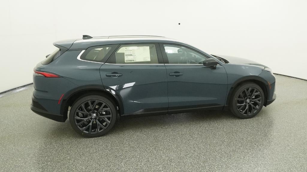 2025 Toyota Toyota Crown Signia Limited