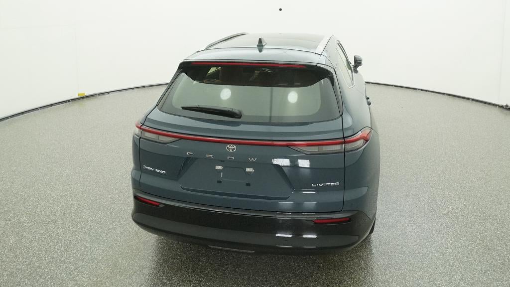 2025 Toyota Toyota Crown Signia Limited