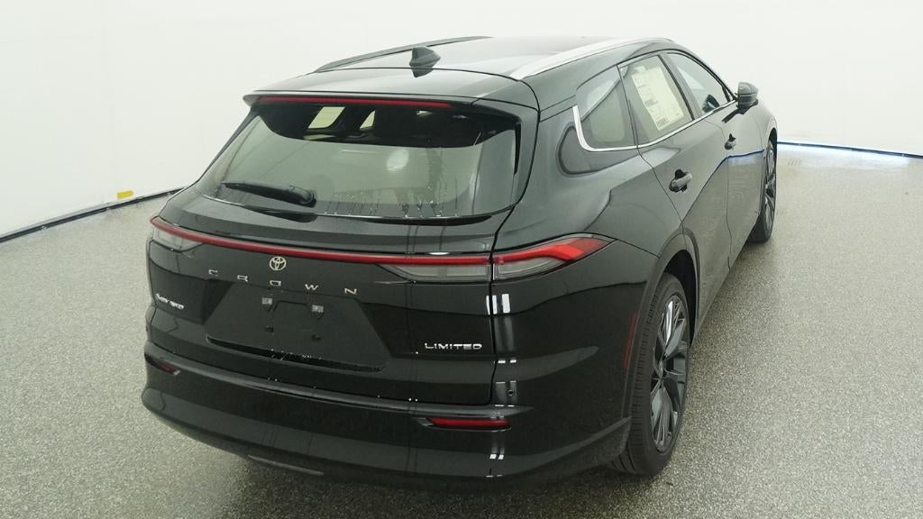 2026 Toyota Toyota Crown Signia Limited