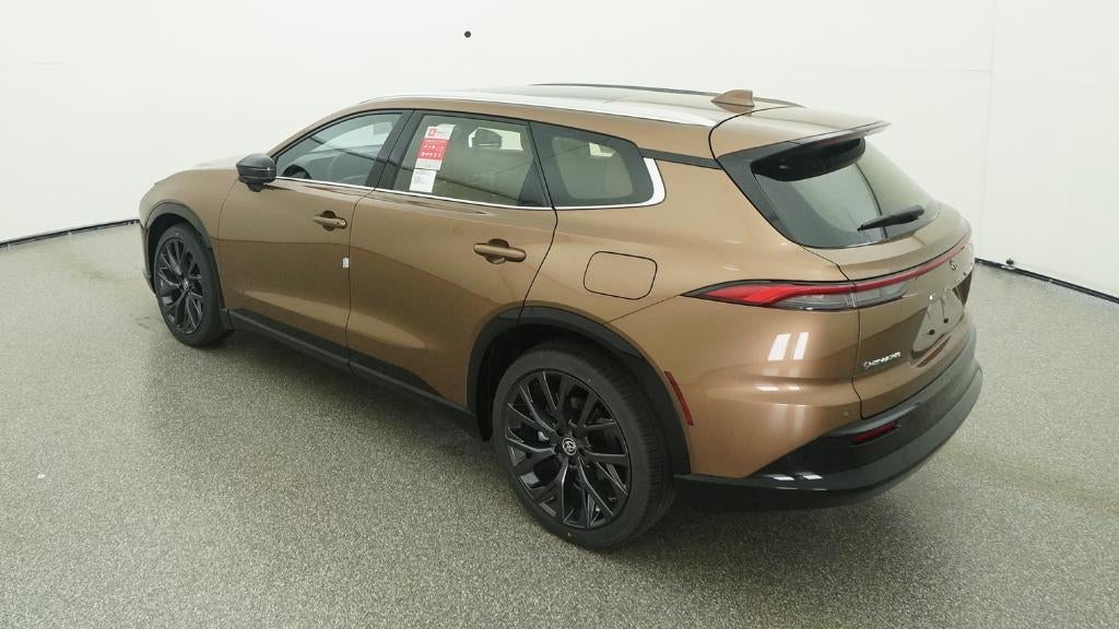 2026 Toyota Toyota Crown Signia Limited