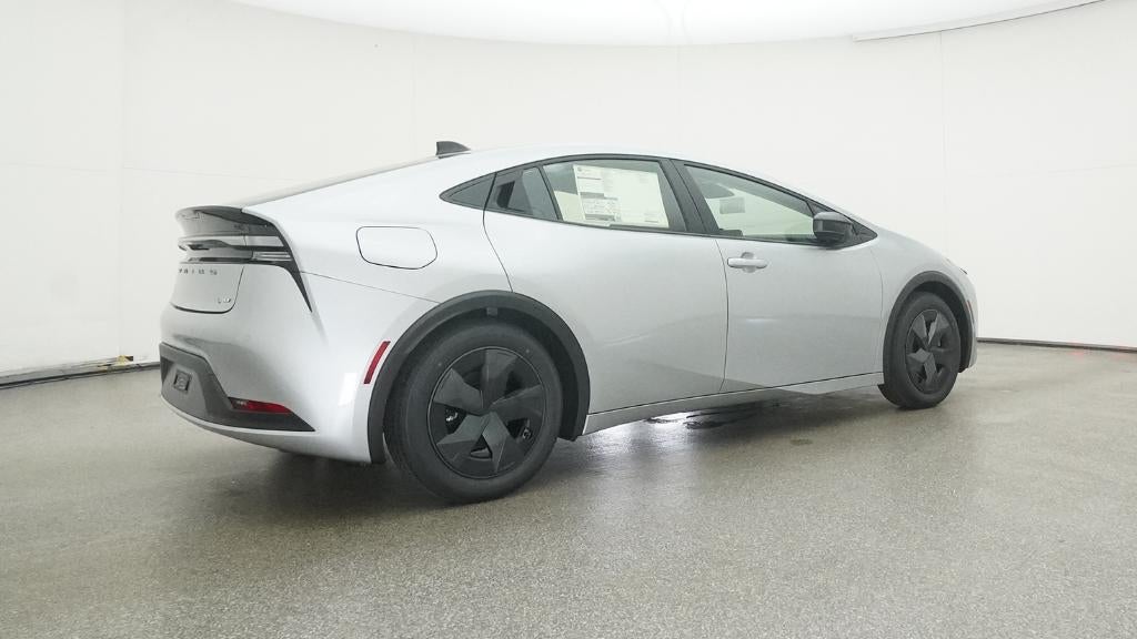 2026 Toyota Prius Plug-in Hybrid SE