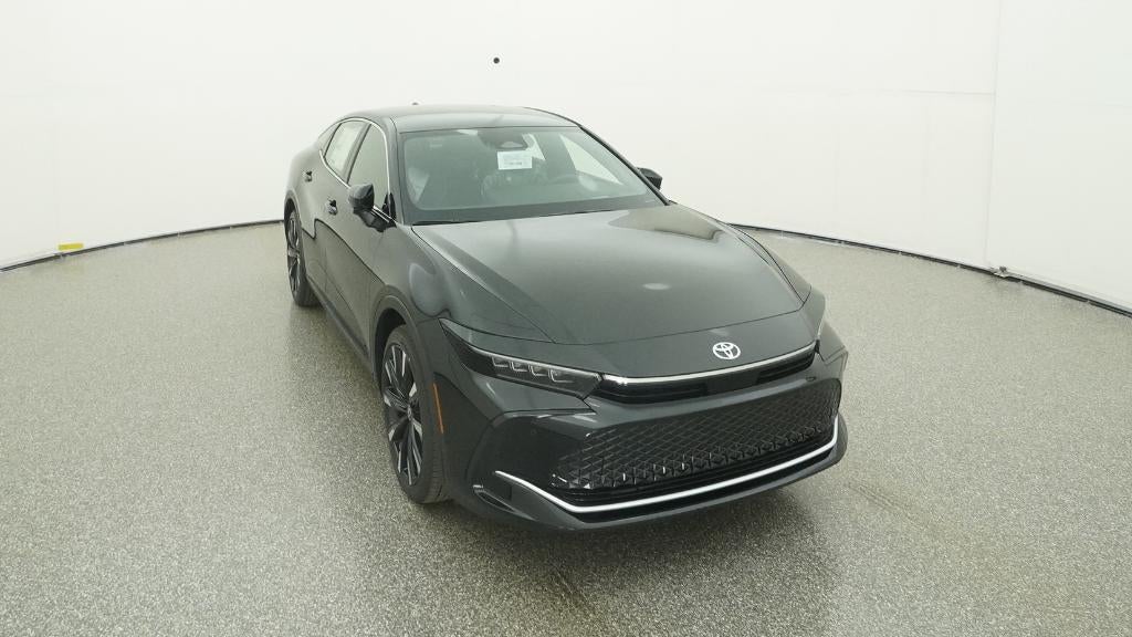 2026 Toyota Toyota Crown Platinum