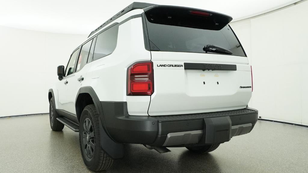 2027 Toyota Land Cruiser Base