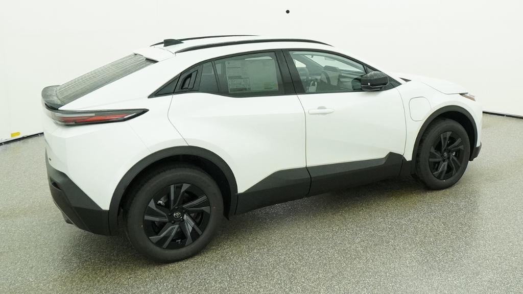 2026 Toyota C-HR SE