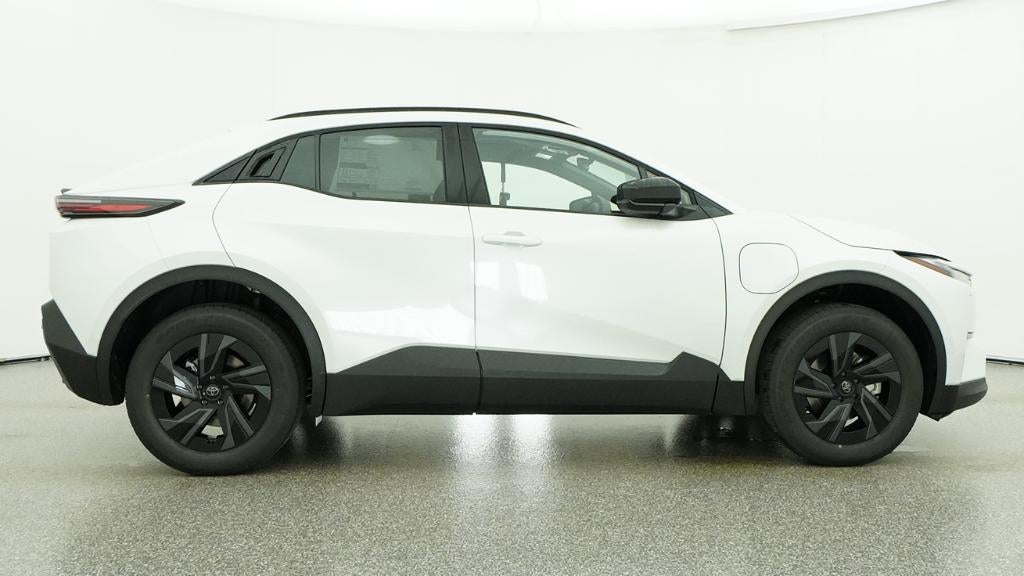 2026 Toyota C-HR SE