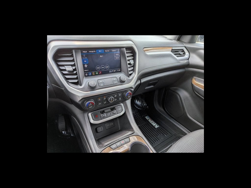 2021 GMC Acadia SLE