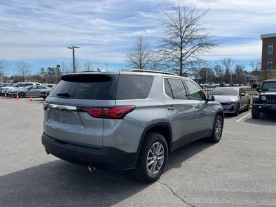 2023 Chevrolet Traverse LT Cloth