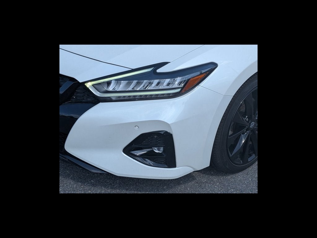 2023 Nissan Maxima SR