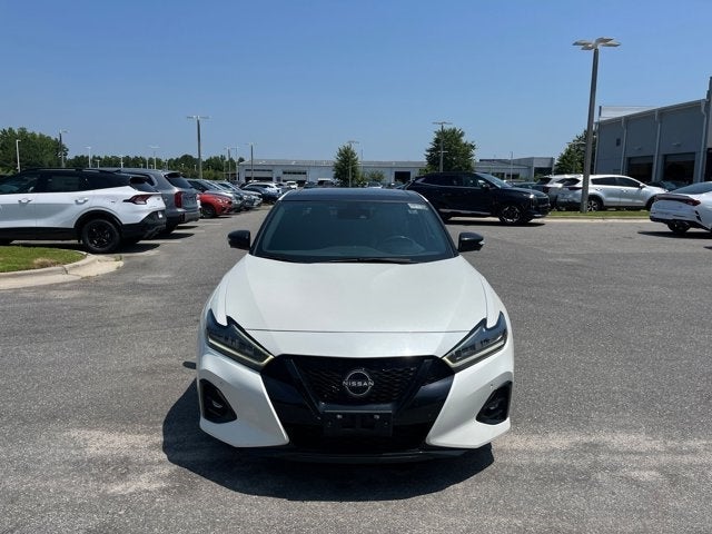 2023 Nissan Maxima SR