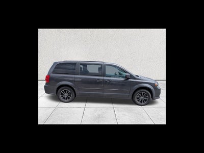 2016 Dodge Grand Caravan R/T