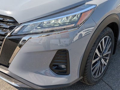 2021 Nissan Kicks SR