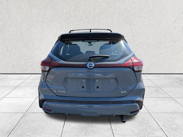 2021 Nissan Kicks SR