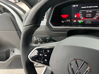 2022 Volkswagen Tiguan SE R-Line Black