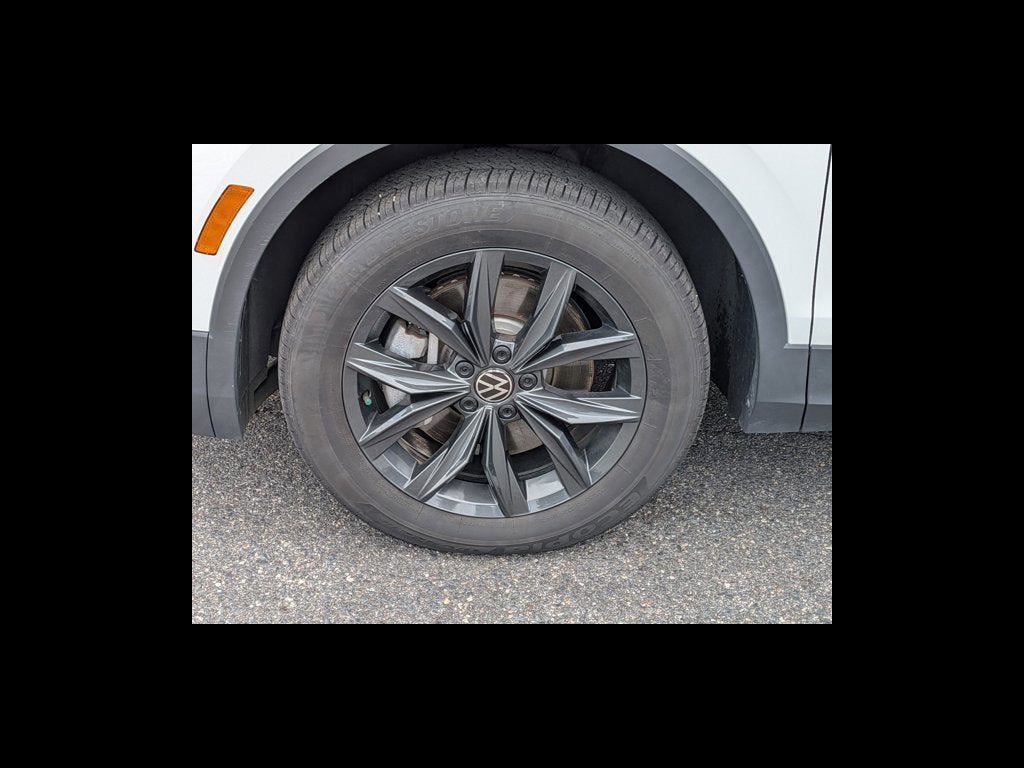 2024 Volkswagen Tiguan SE
