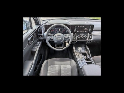 2023 Kia Sorento LX