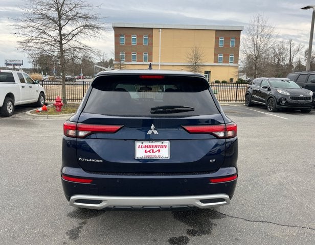 2023 Mitsubishi Outlander SE