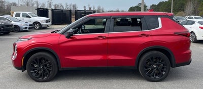 2024 Mitsubishi Outlander SE Black Edition