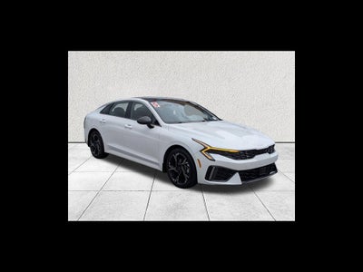 2025 Kia K5 GT-Line