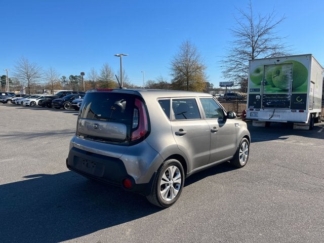 2015 Kia Soul +