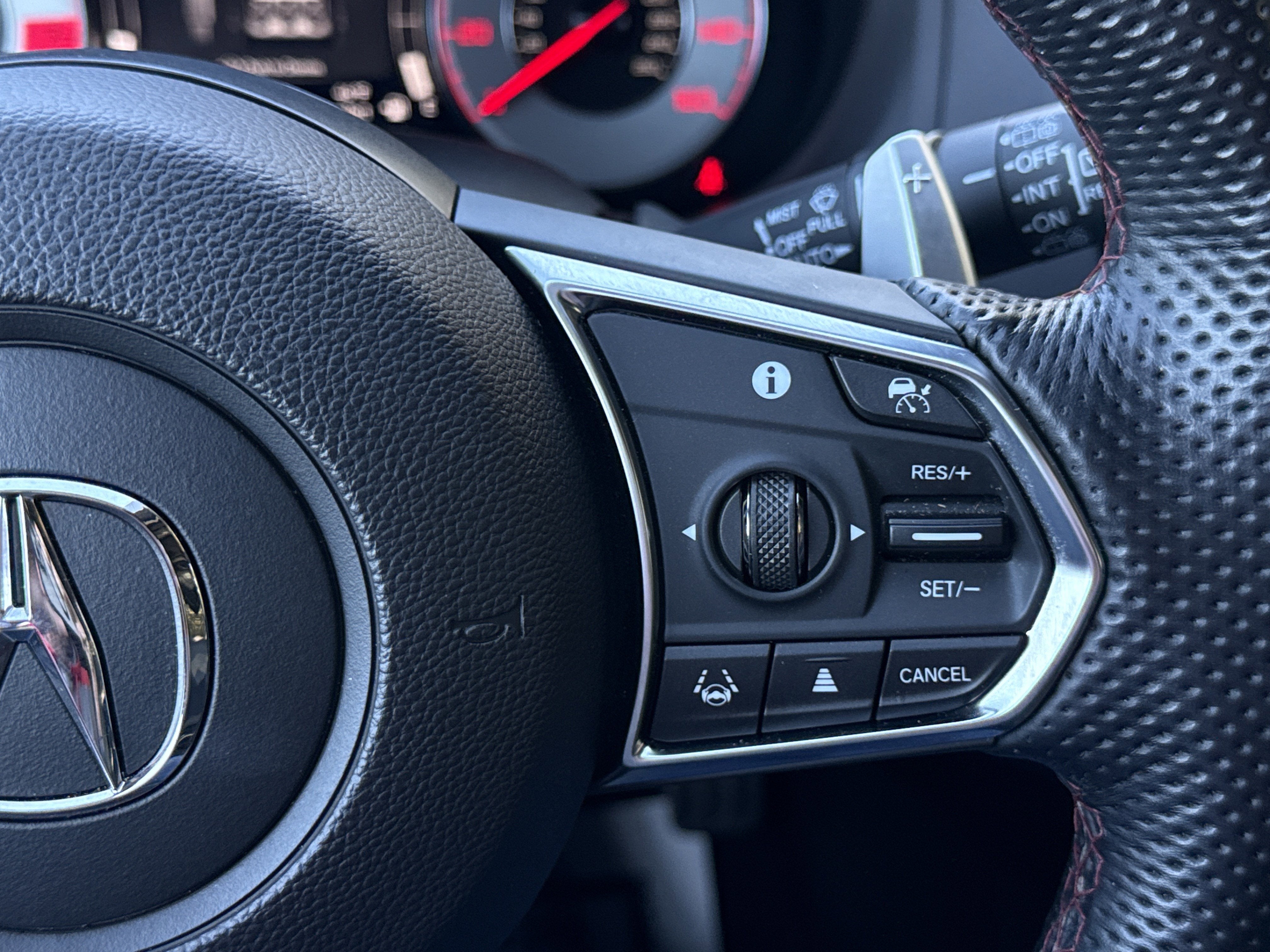 2024 Acura RDX w/A-Spec Advance Package