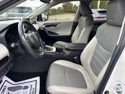 2020 Toyota RAV4 Limited