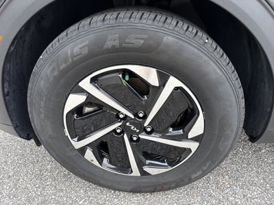 2025 Kia Sportage Hybrid LX