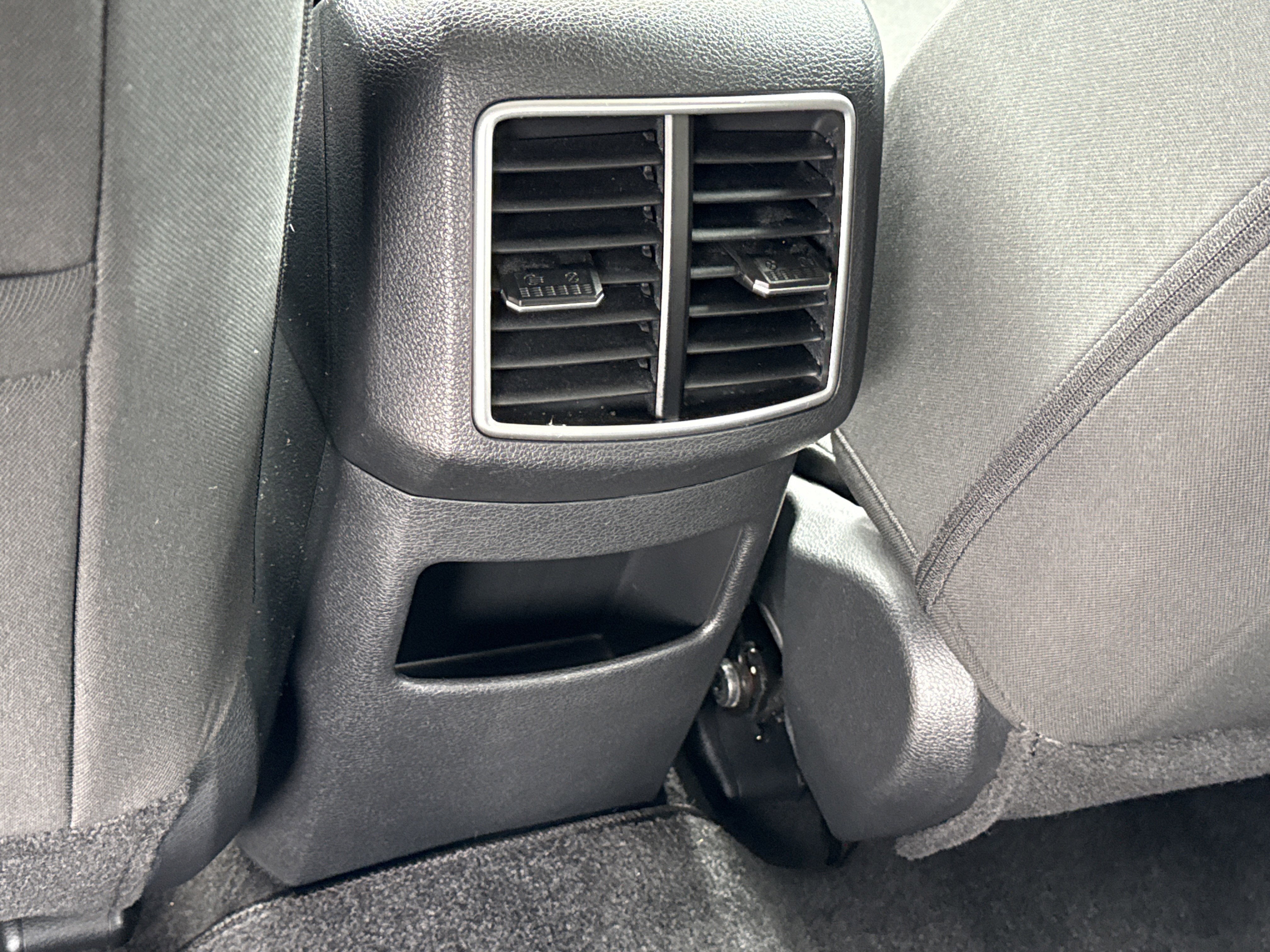 2025 Kia Sportage Hybrid LX
