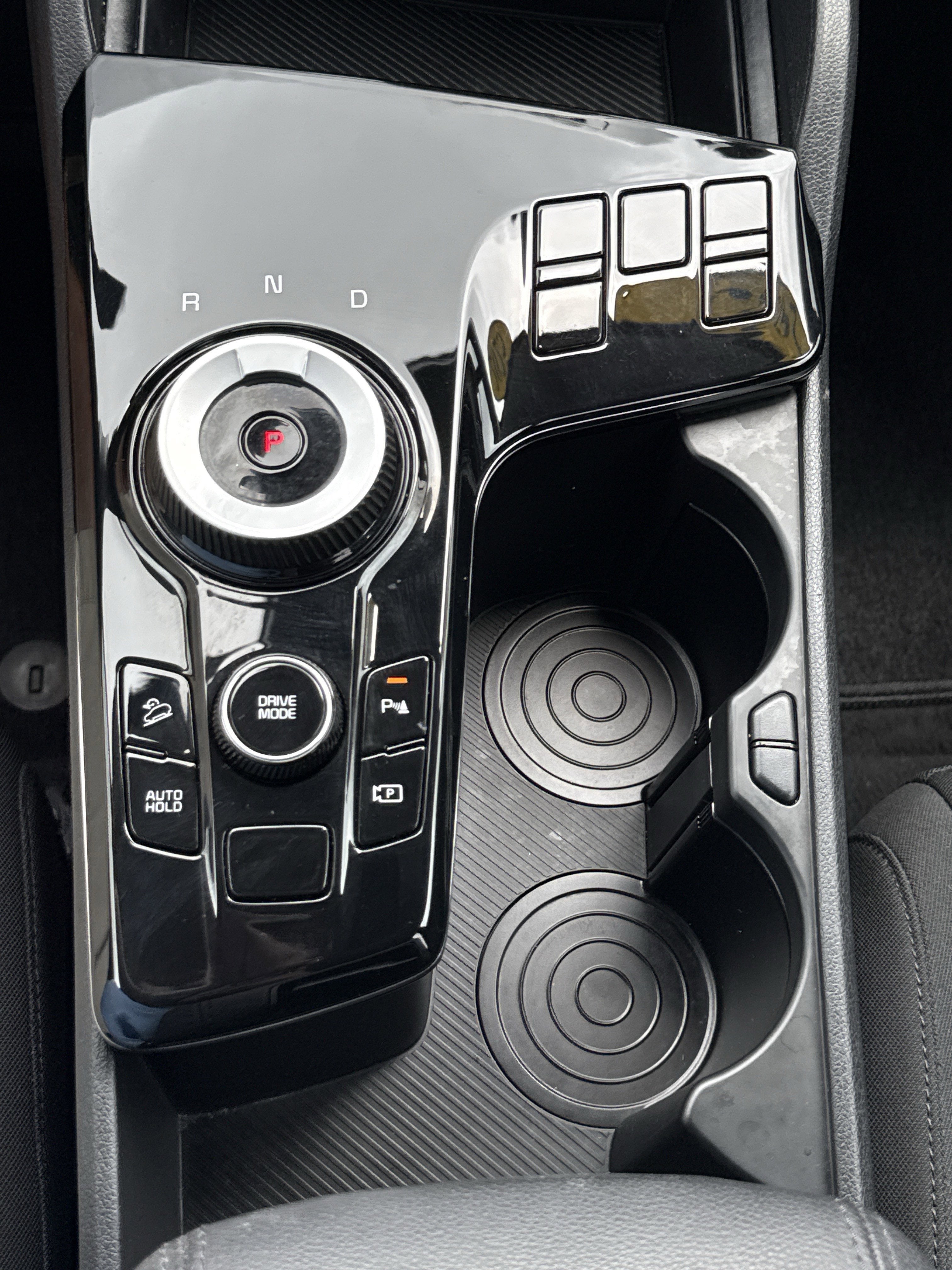 2025 Kia Sportage Hybrid LX