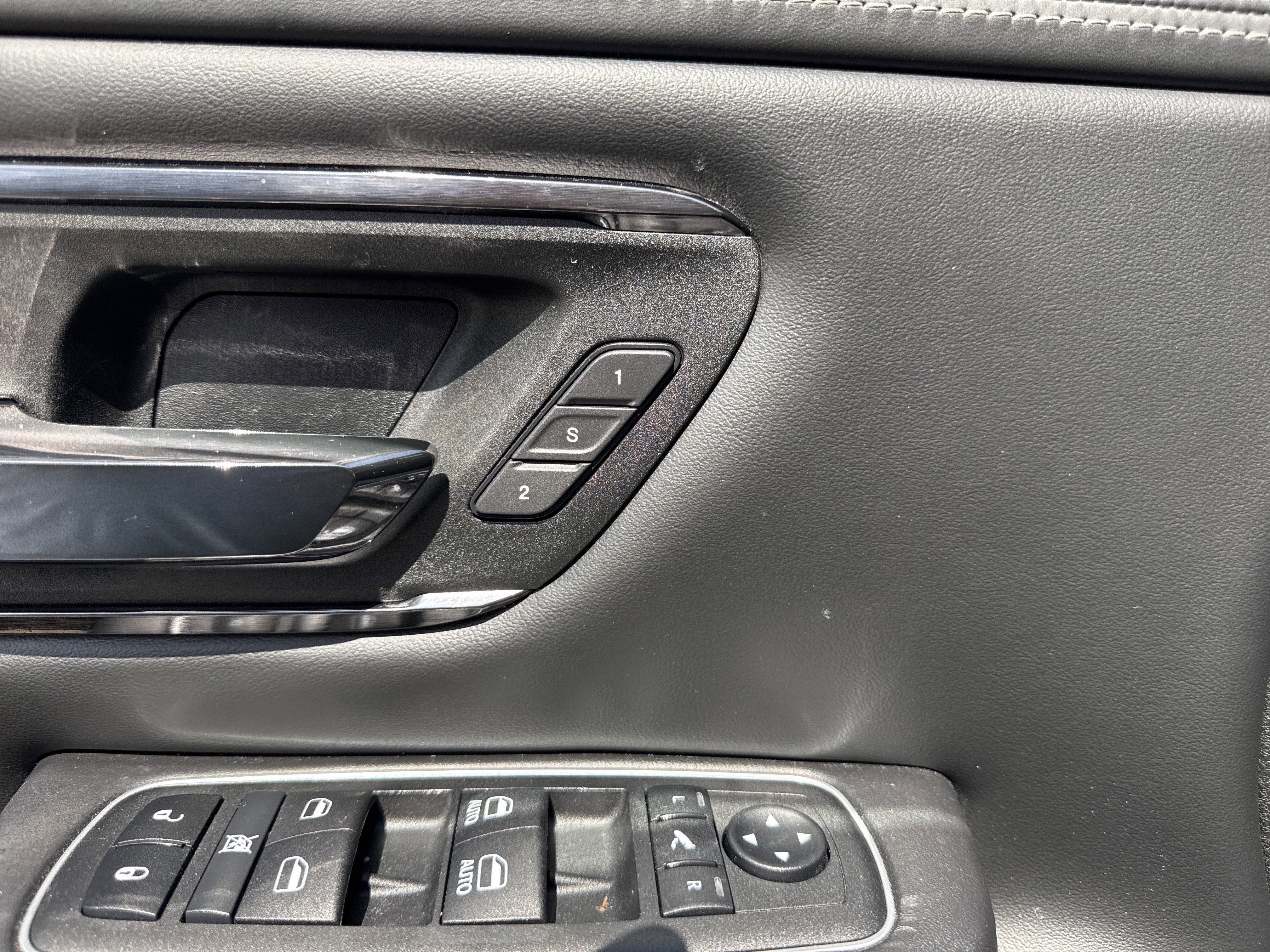 2023 RAM 1500 Limited