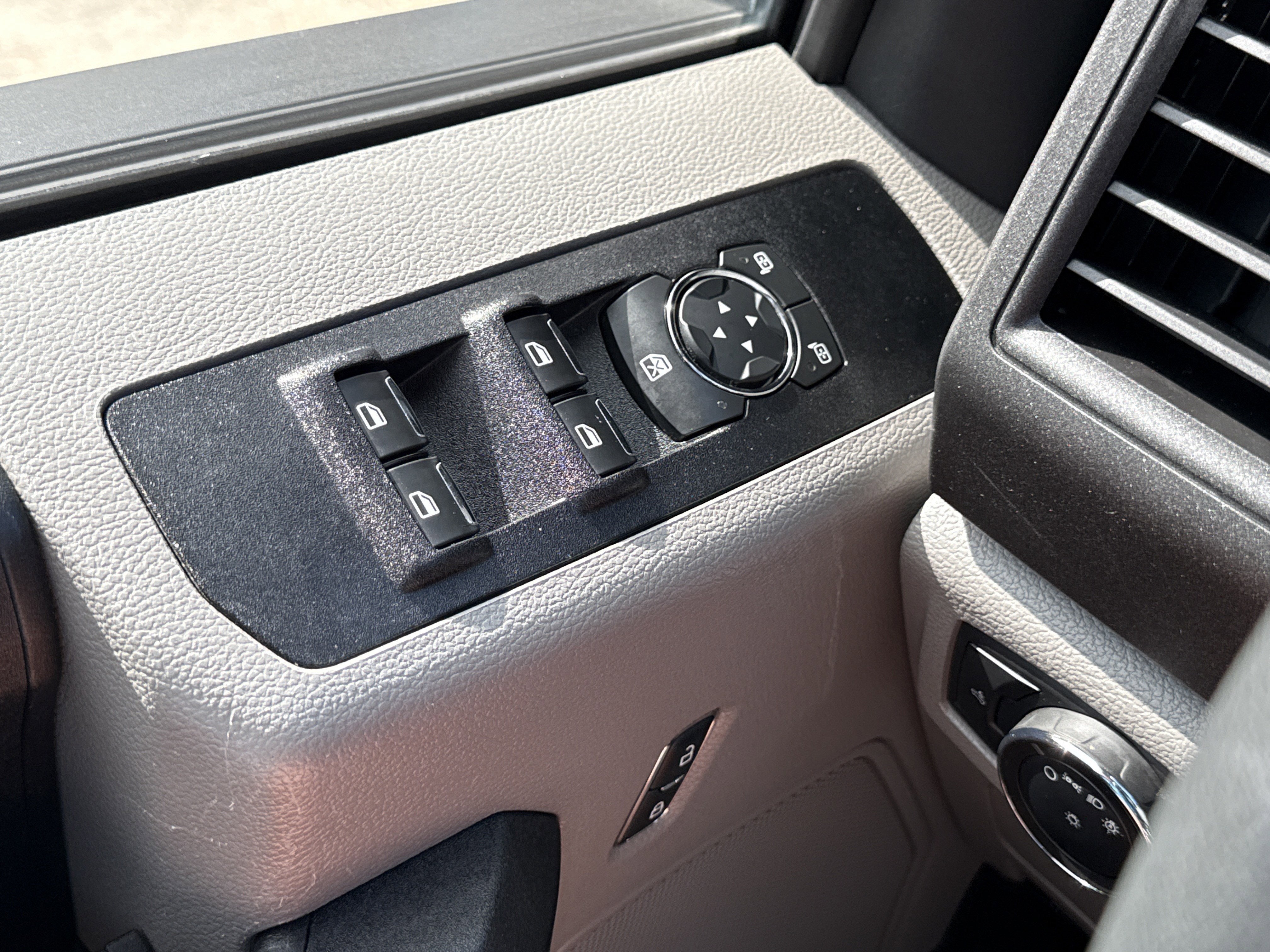 2020 Ford Super Duty F-250 SRW XLT