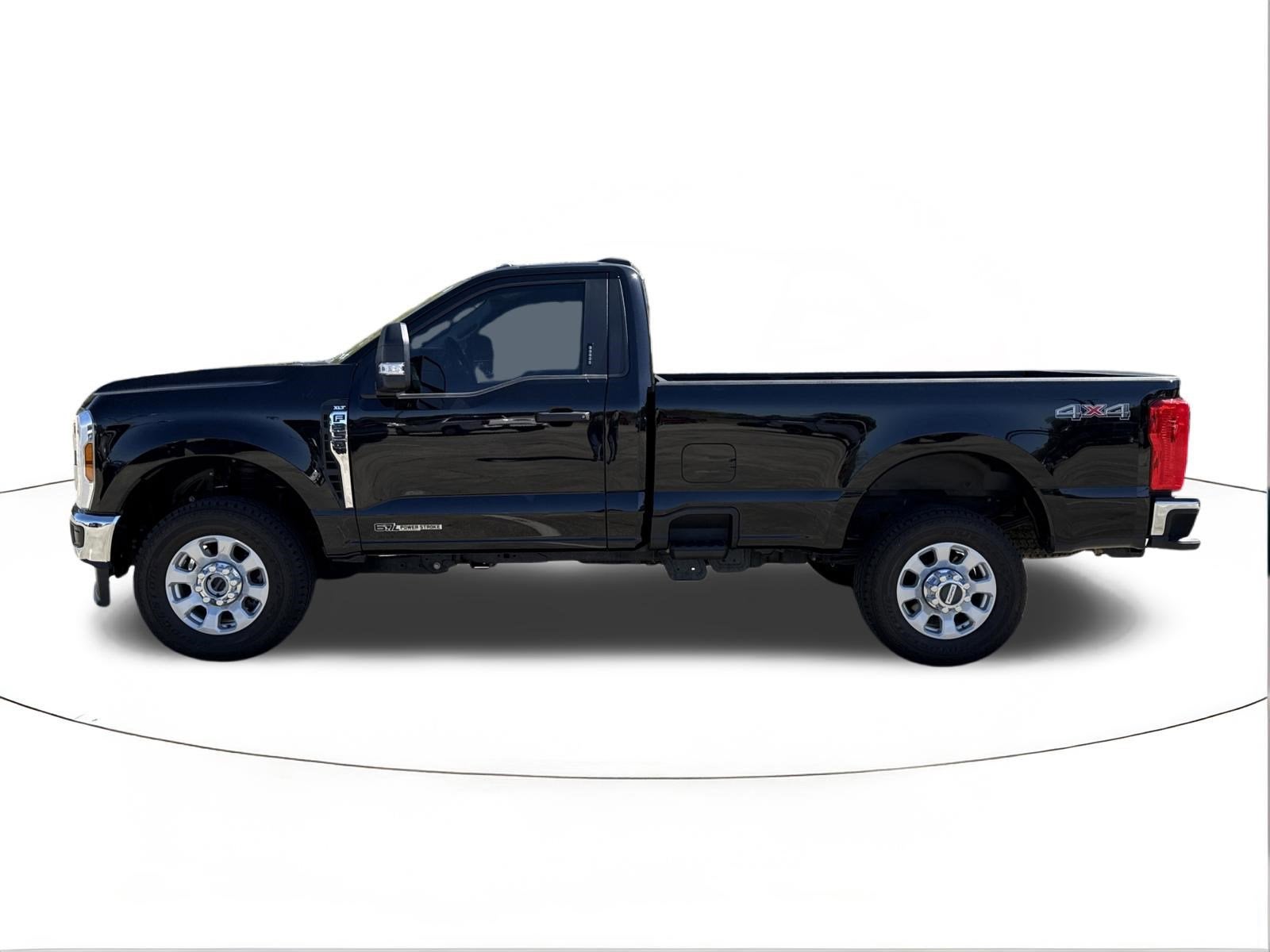 2024 Ford Super Duty F-350 SRW XLT