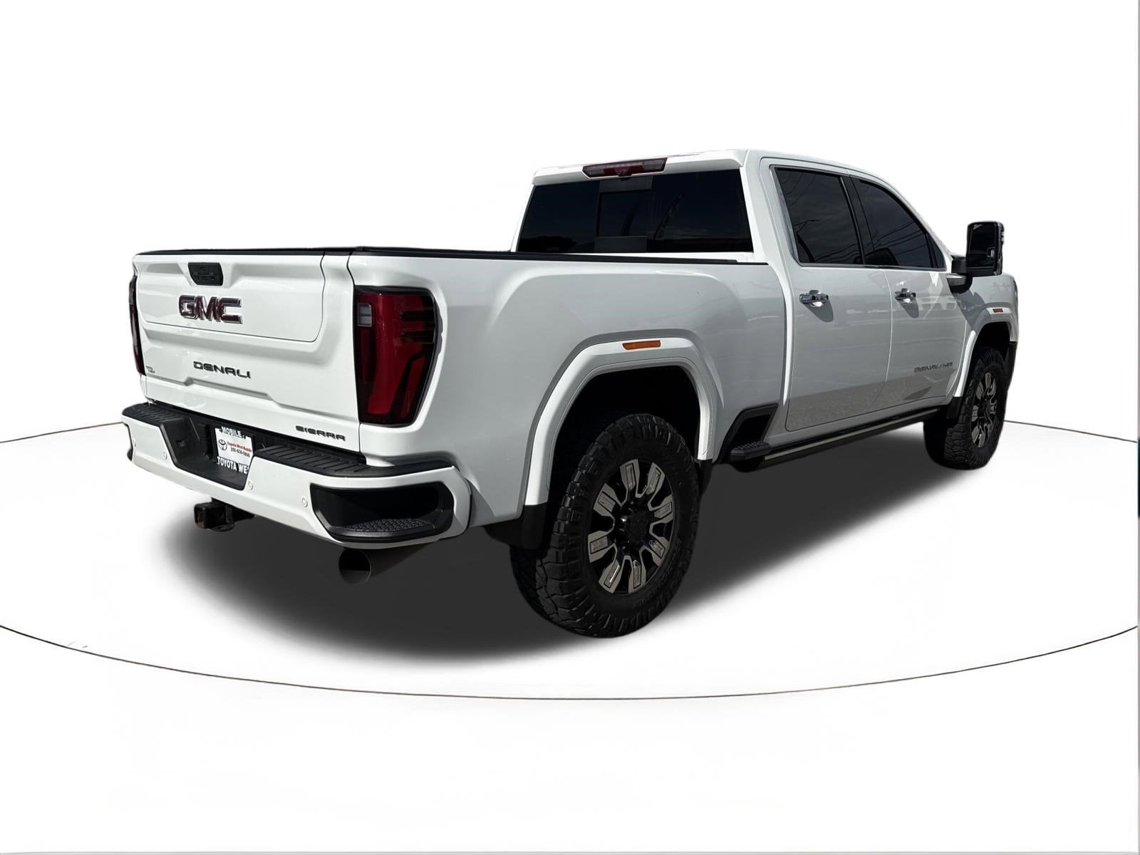 2024 GMC Sierra 2500HD Denali