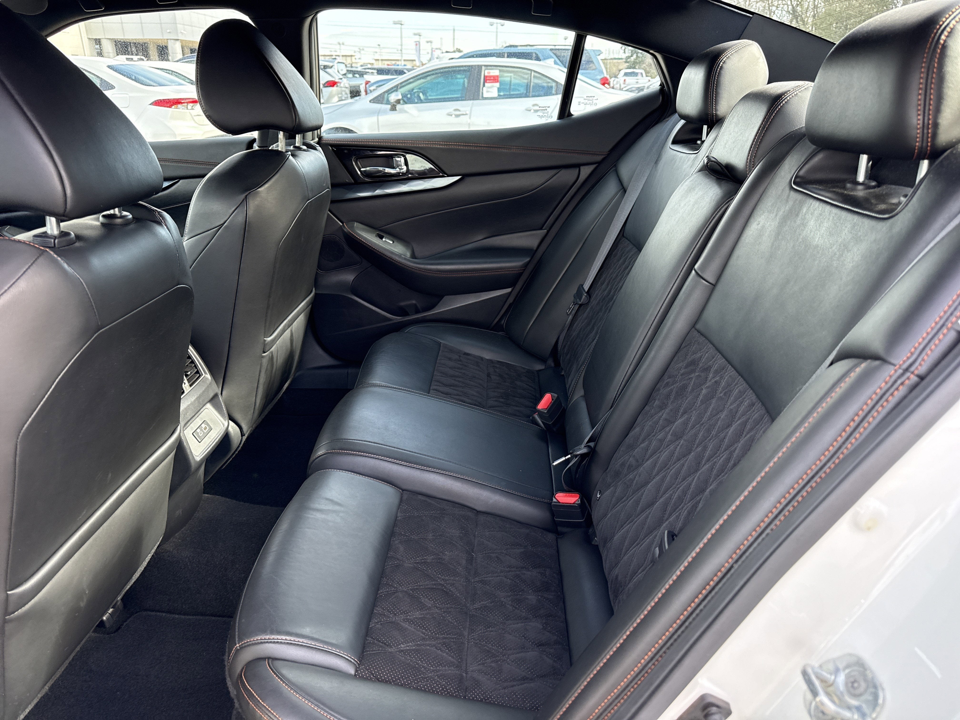 2021 Nissan Maxima SR