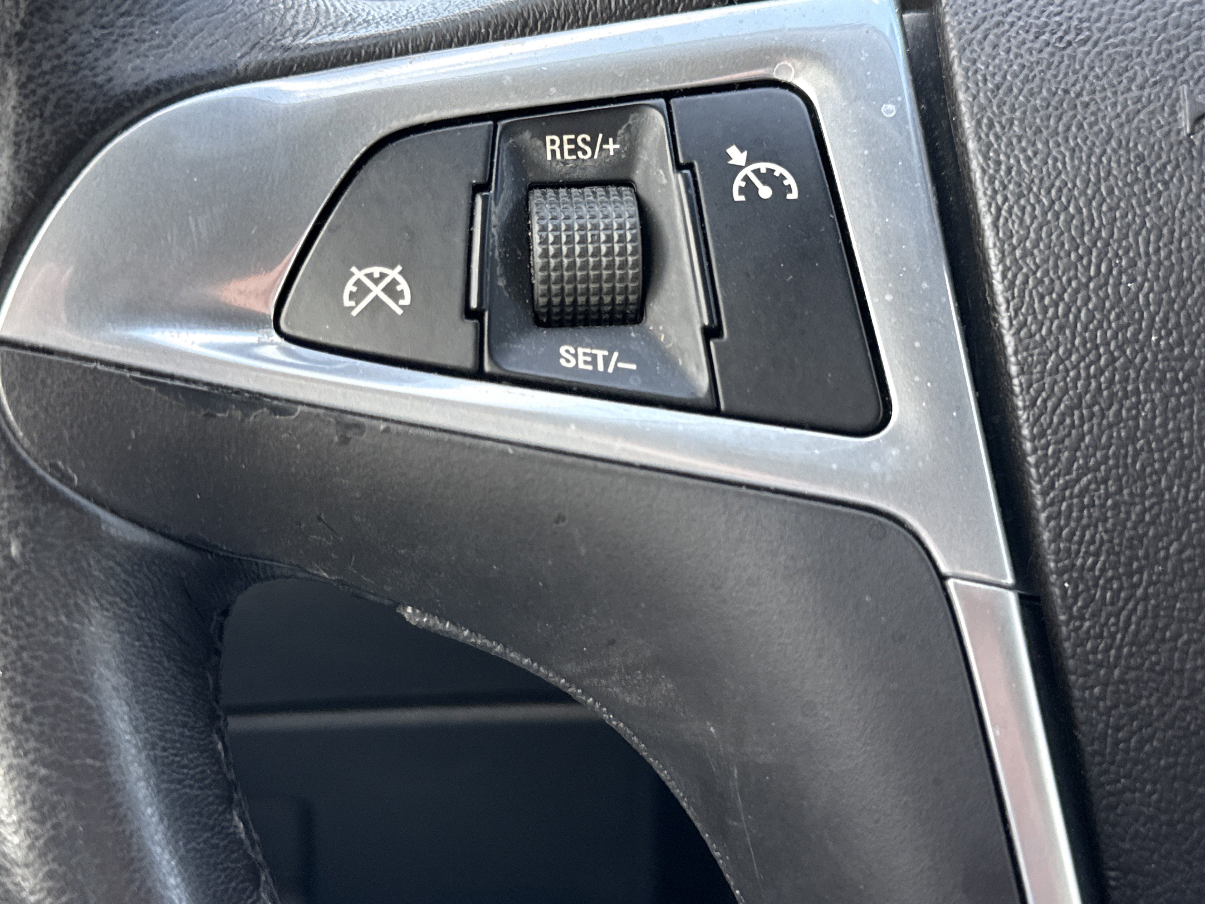 2013 Buick Regal Base