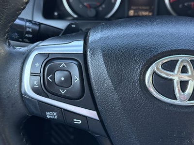 2016 Toyota Camry SE