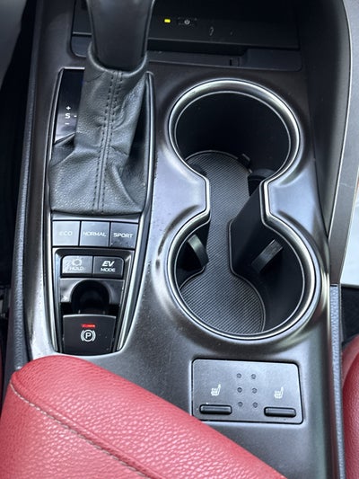 2023 Toyota Camry Hybrid XSE
