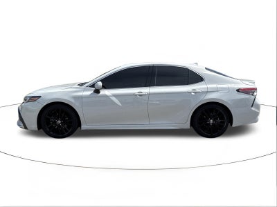 2023 Toyota Camry Hybrid XSE