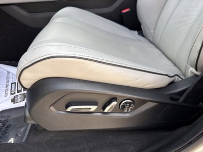 2022 Acura MDX w/Advance Package