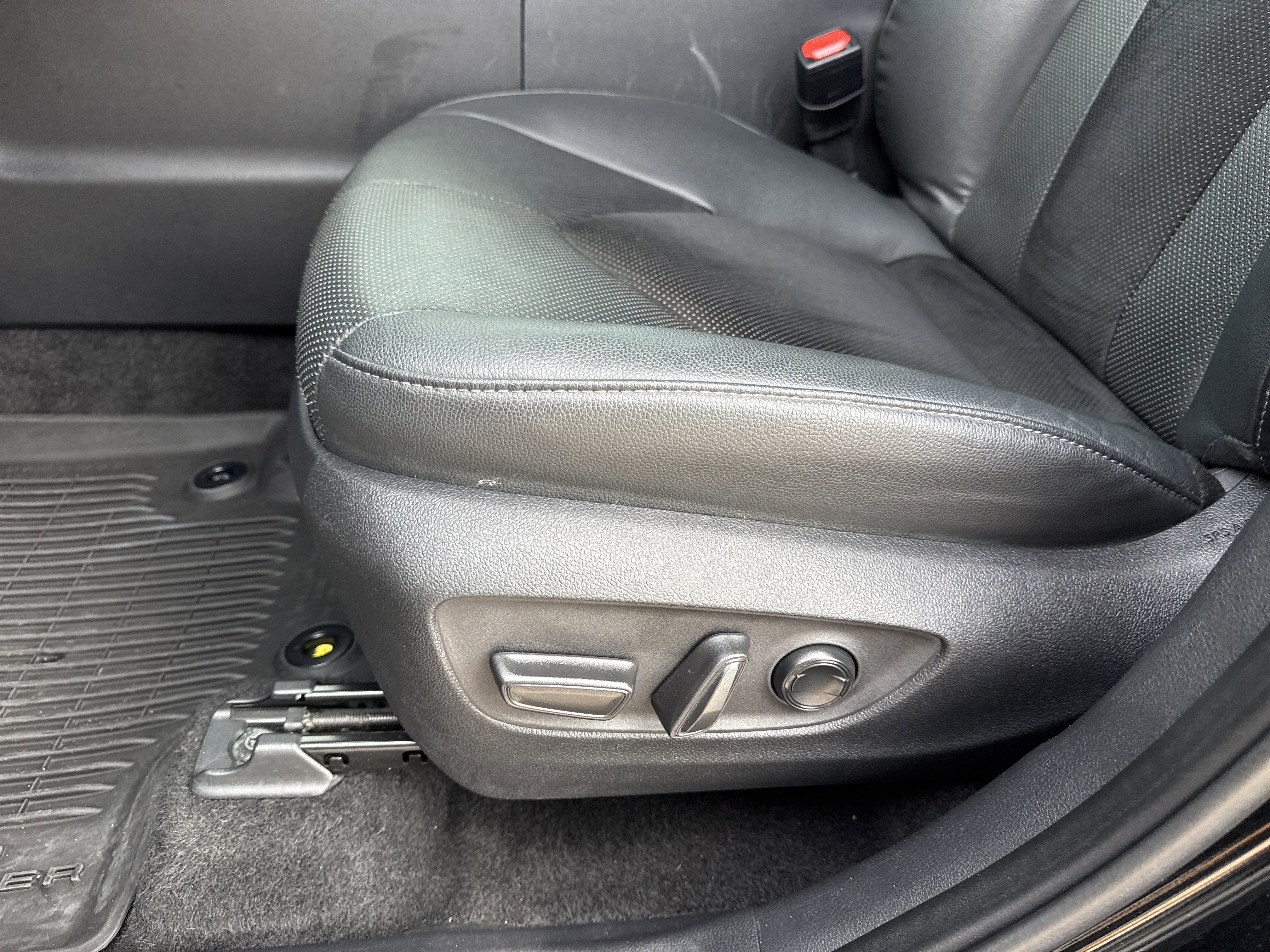 2024 Toyota Grand Highlander Hybrid MAX Platinum