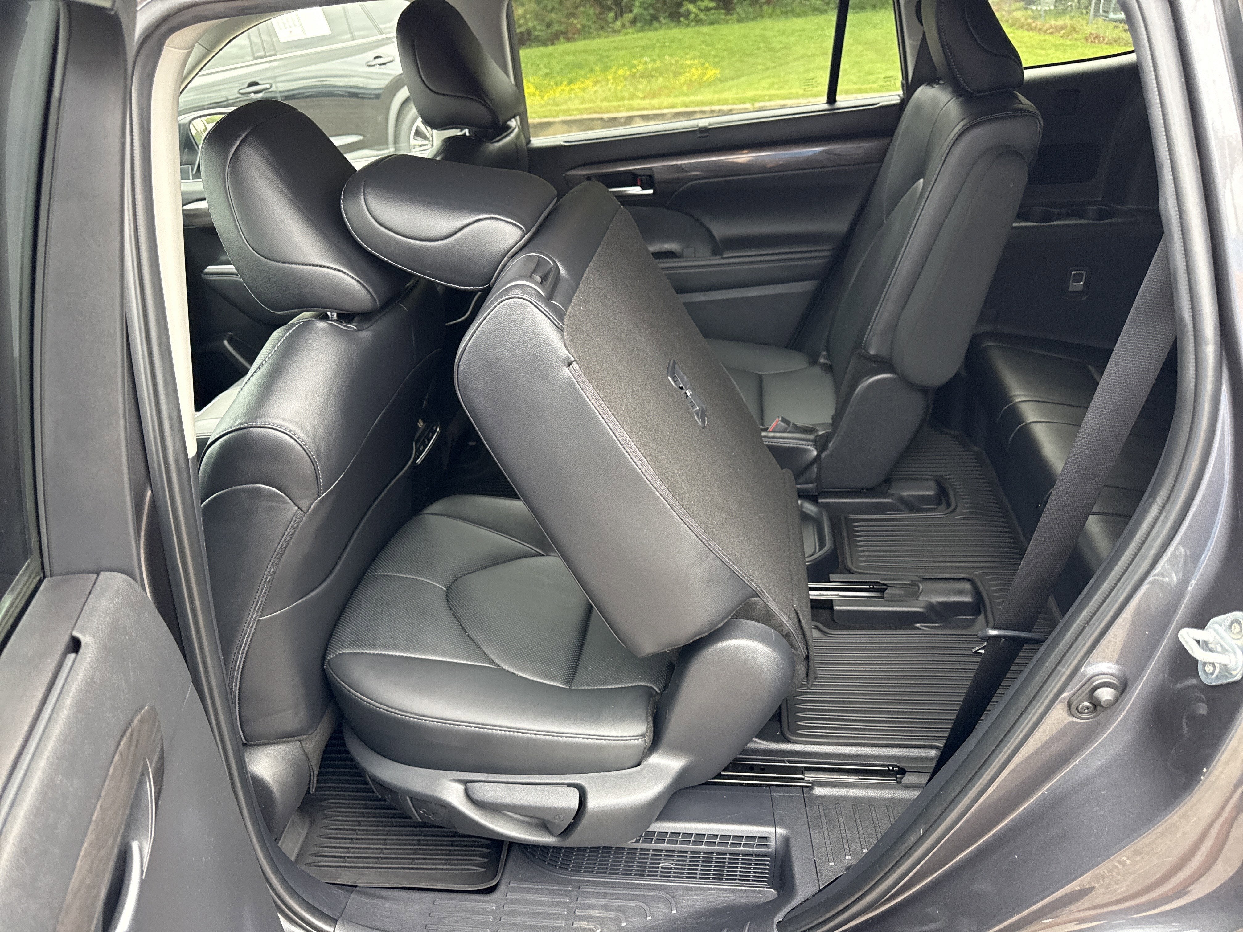 2024 Toyota Highlander Hybrid Limited