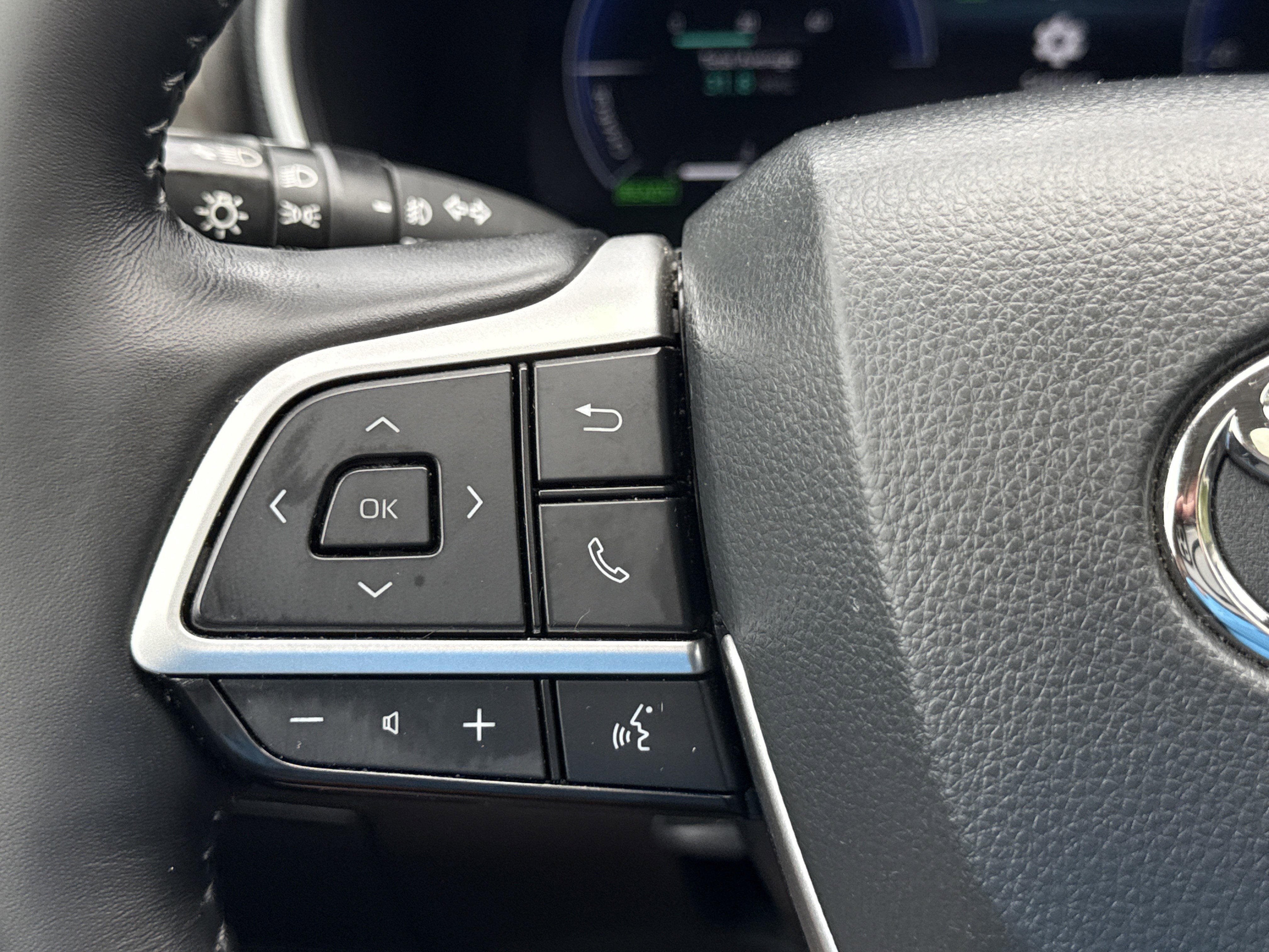 2024 Toyota Highlander Hybrid Limited