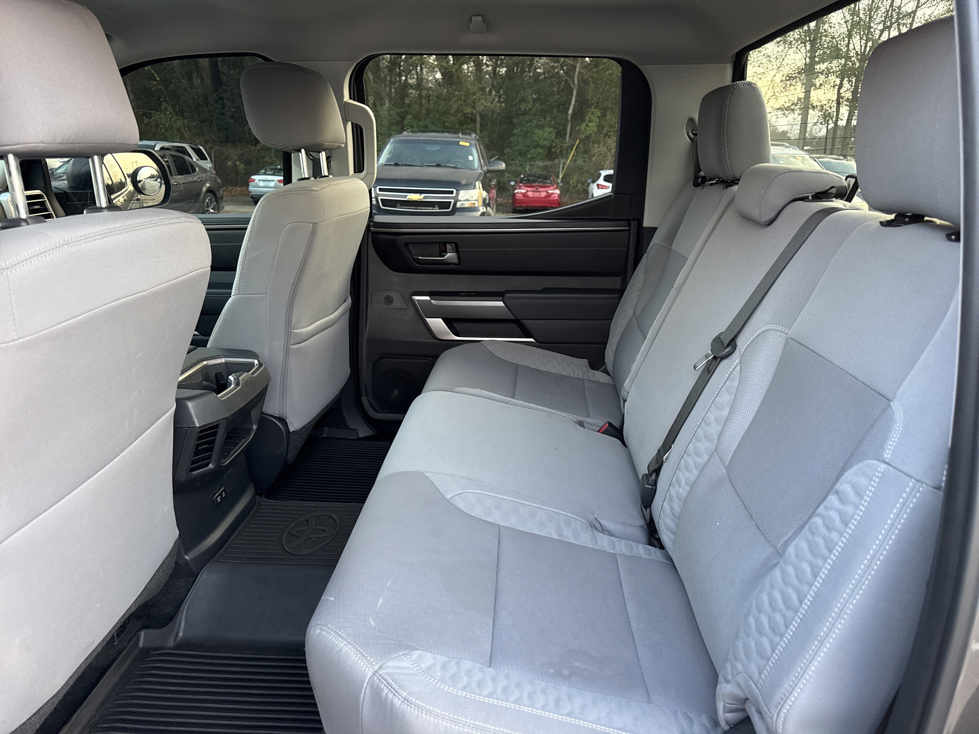 2024 Toyota Tundra 4WD SR5