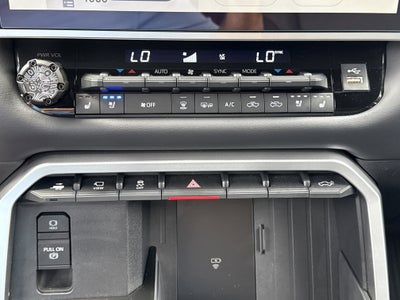 2025 Toyota Tundra 4WD Platinum