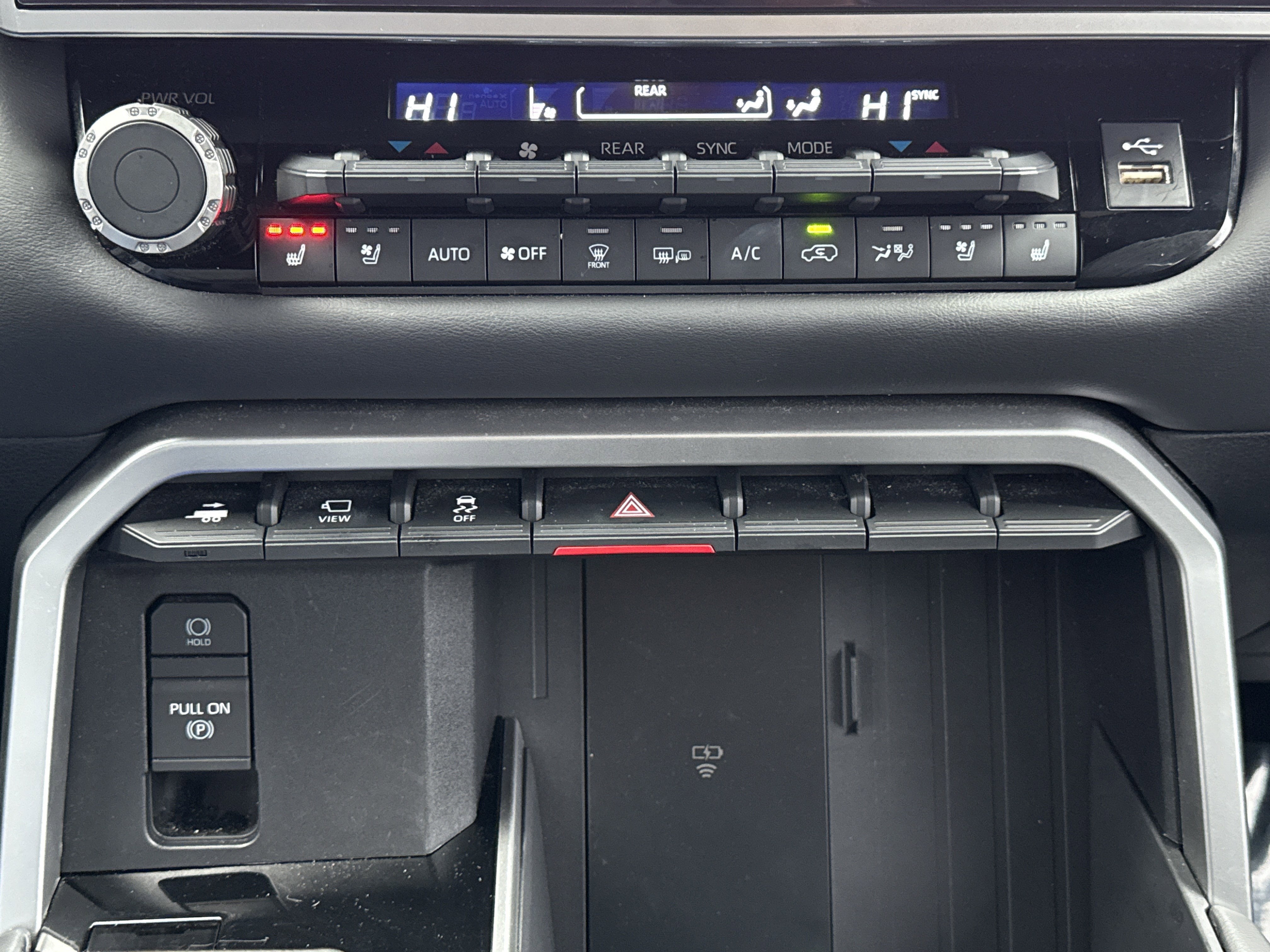 2025 Toyota Sequoia Platinum