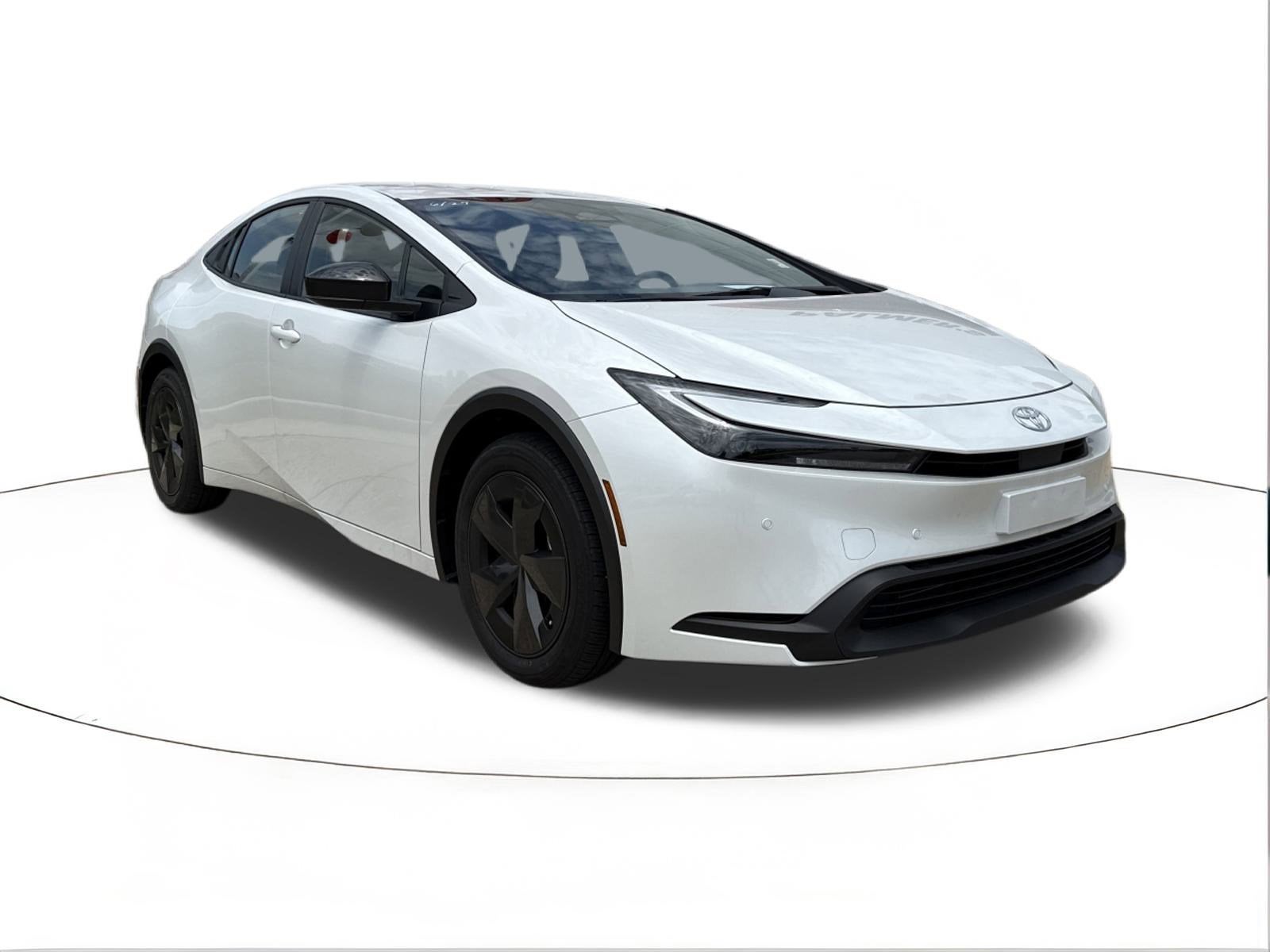 2025 Toyota Prius LE