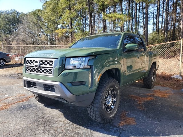 2022 Nissan Frontier SV