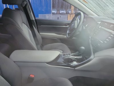 2020 Toyota Camry Hybrid LE